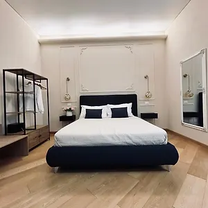 https://sea-pearl-luxury-rooms.hotelitalianriviera.com